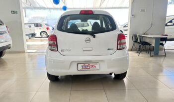 Nissan March completo