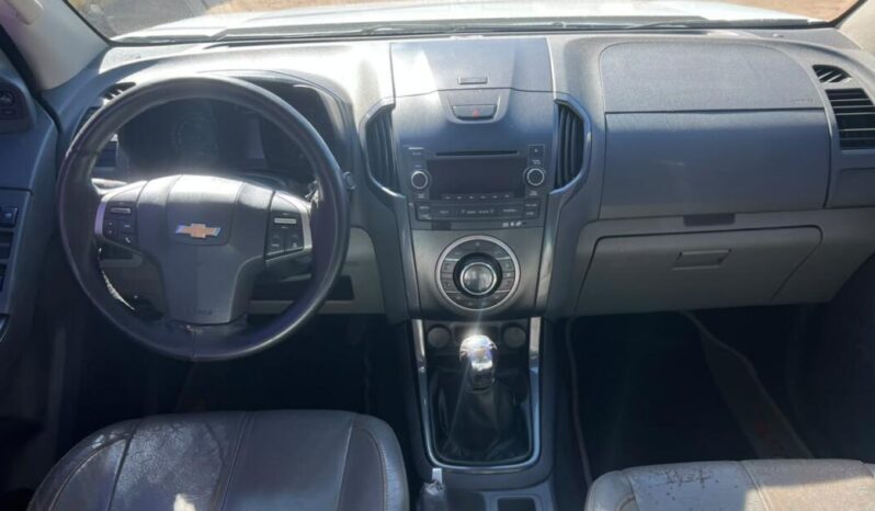 Chevrolet S10 completo
