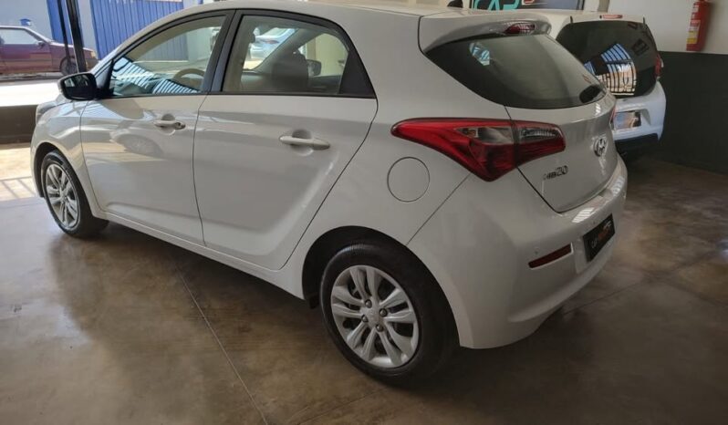 Hyundai HB20 completo