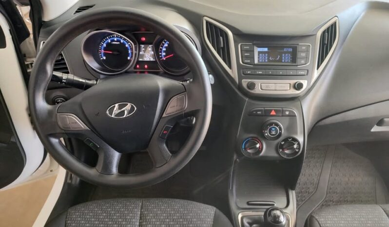 Hyundai HB20 completo