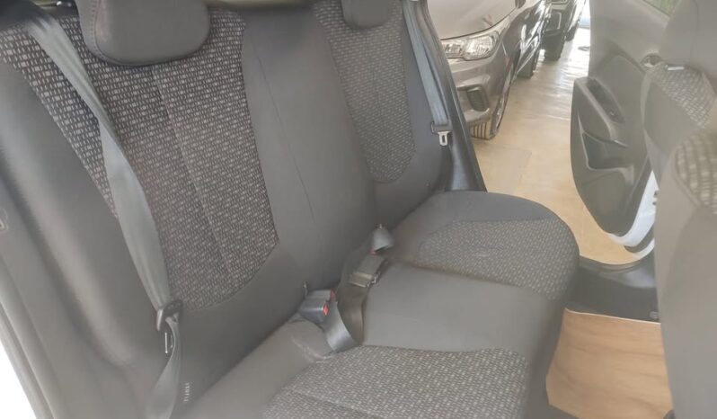 Hyundai HB20 completo