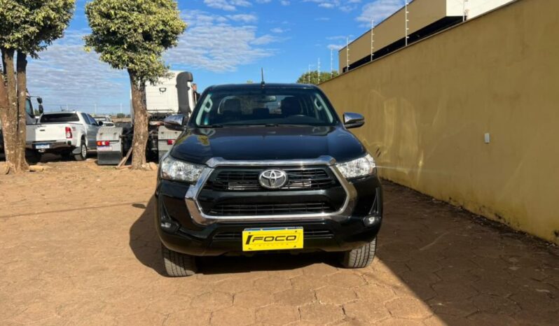 Toyota Hilux completo