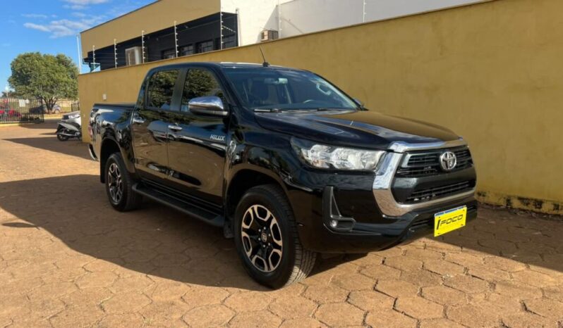Toyota Hilux completo