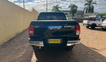Toyota Hilux completo