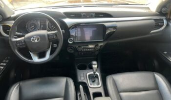Toyota Hilux completo