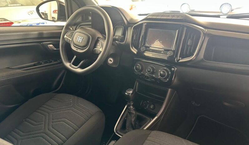 Fiat Strada completo
