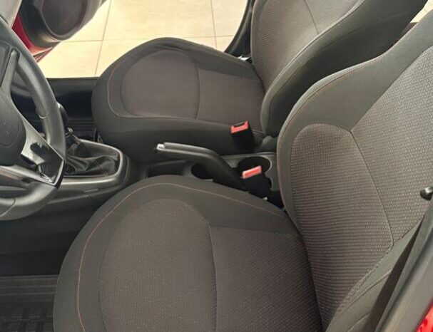 Chevrolet Onix completo