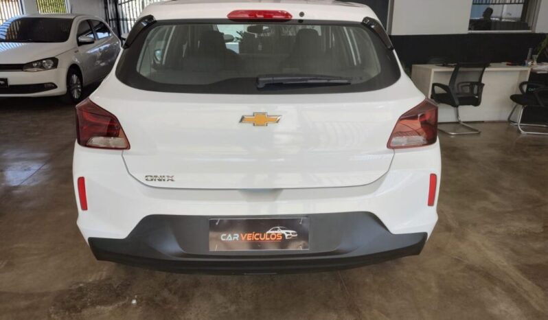 Chevrolet Onix completo