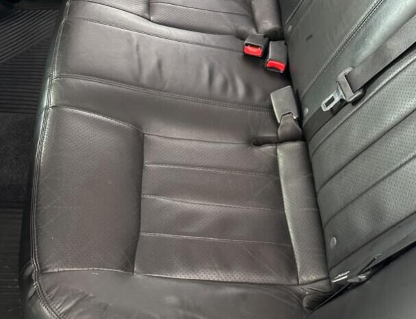Nissan Versa completo