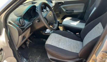 Ford Fiesta completo