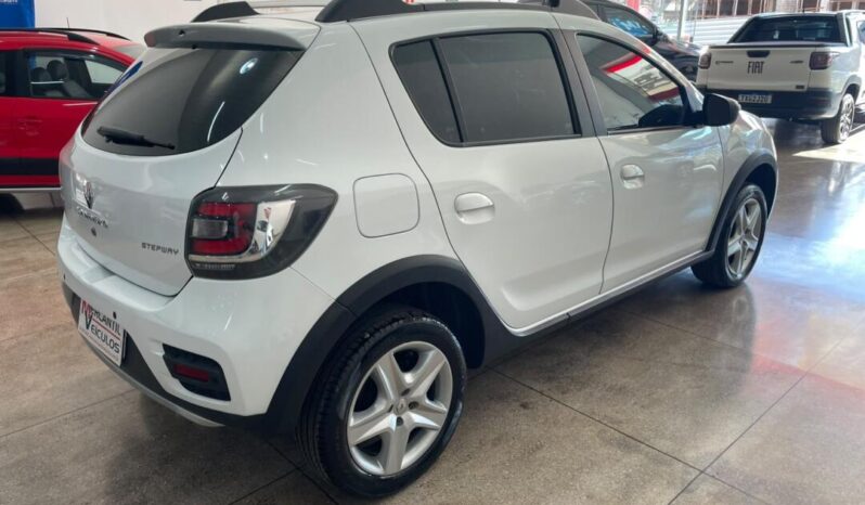 Renault Sandero completo
