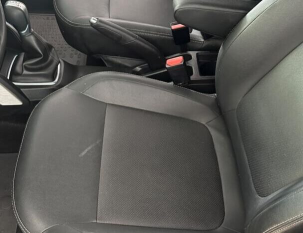 Renault Duster completo