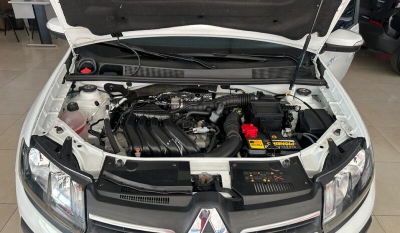 Renault Sandero completo
