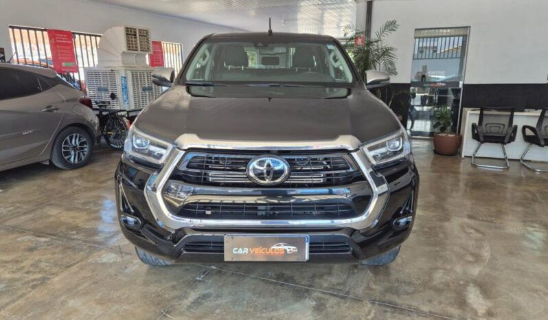Toyota Hilux completo