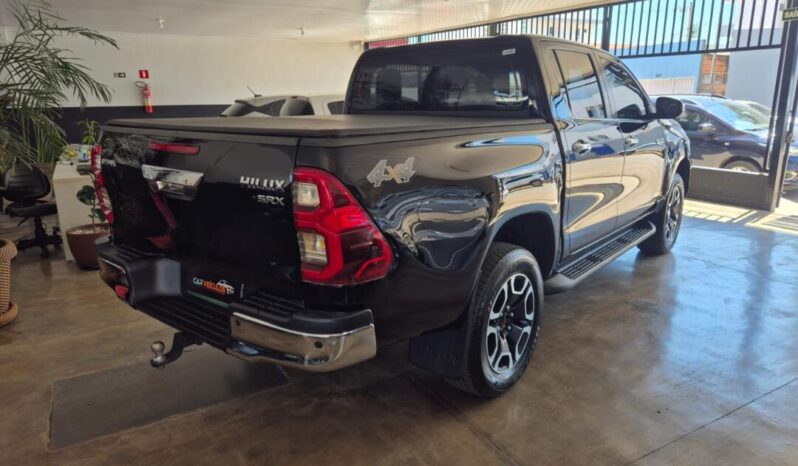 Toyota Hilux completo