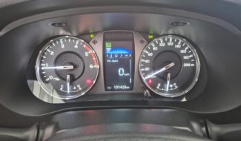 Toyota Hilux completo