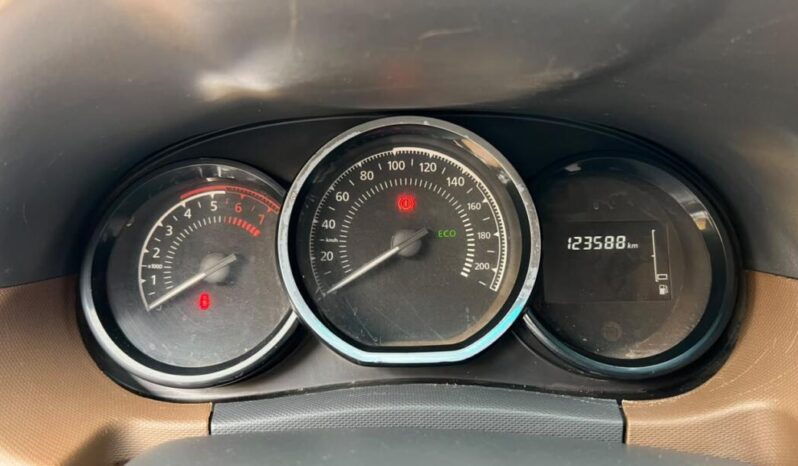 Renault Duster completo