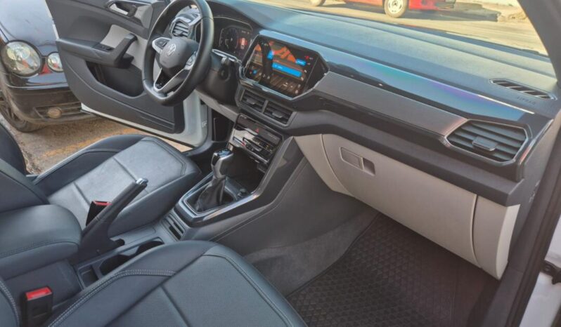 Volkswagen T-Cross completo