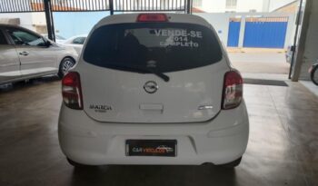 Nissan March completo