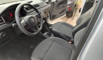 Volkswagen Voyage completo