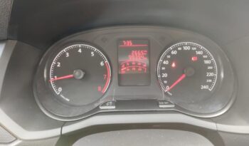 Volkswagen Voyage completo