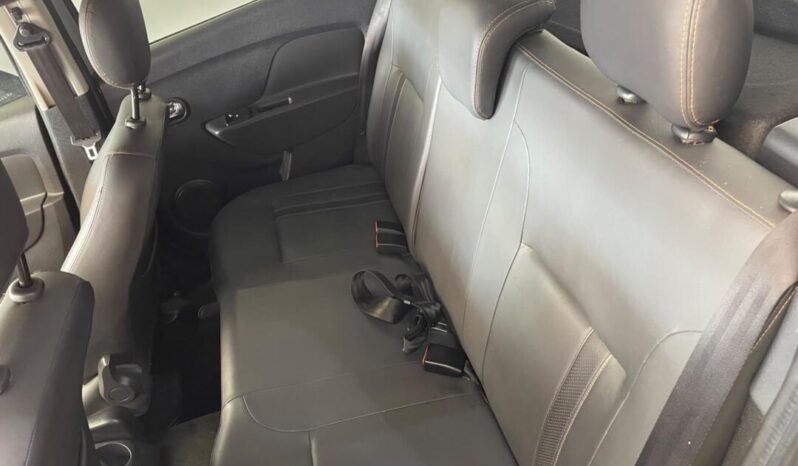 Renault Sandero completo