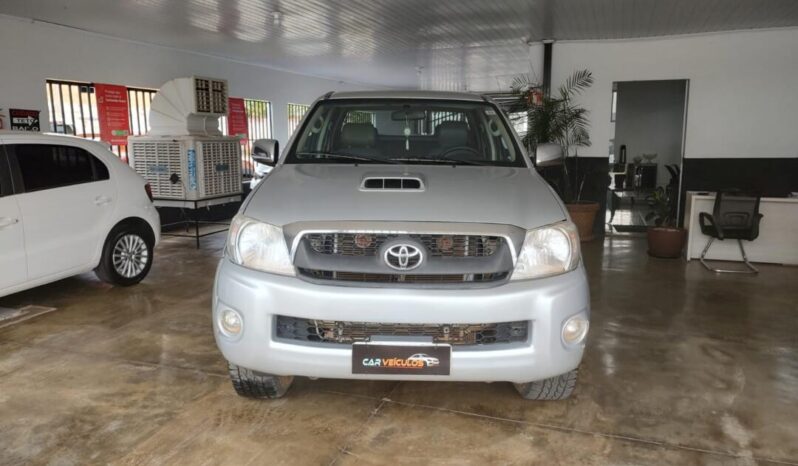 Toyota Hilux completo