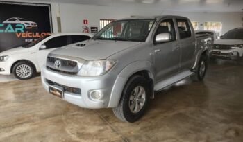 Toyota Hilux completo