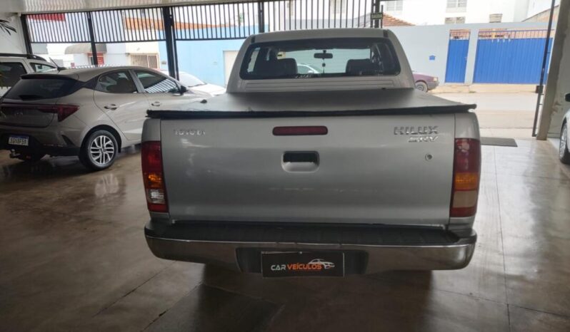 Toyota Hilux completo