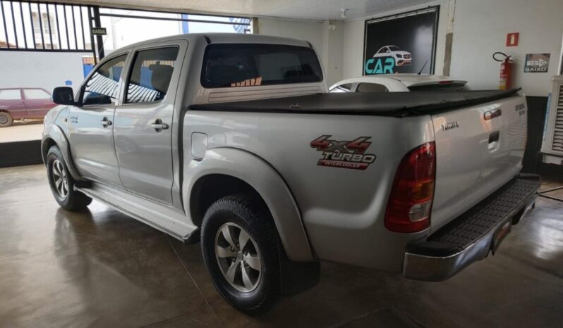 Toyota Hilux completo
