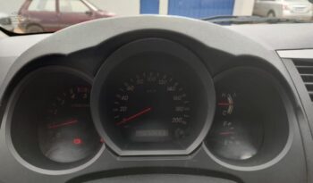 Toyota Hilux completo