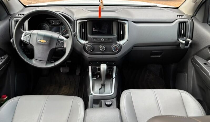 Chevrolet S10 completo