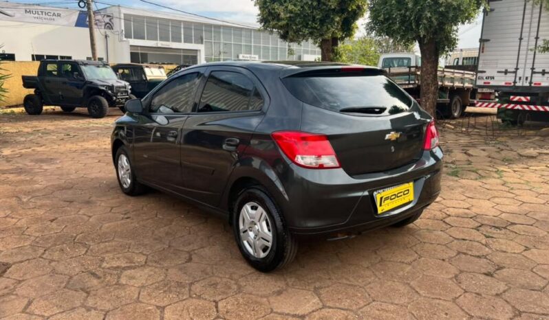 Chevrolet Onix completo