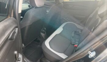 Chevrolet Onix completo