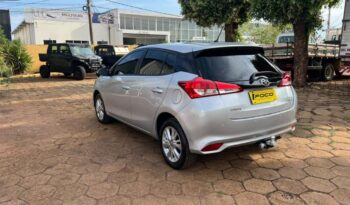 Toyota Yaris completo