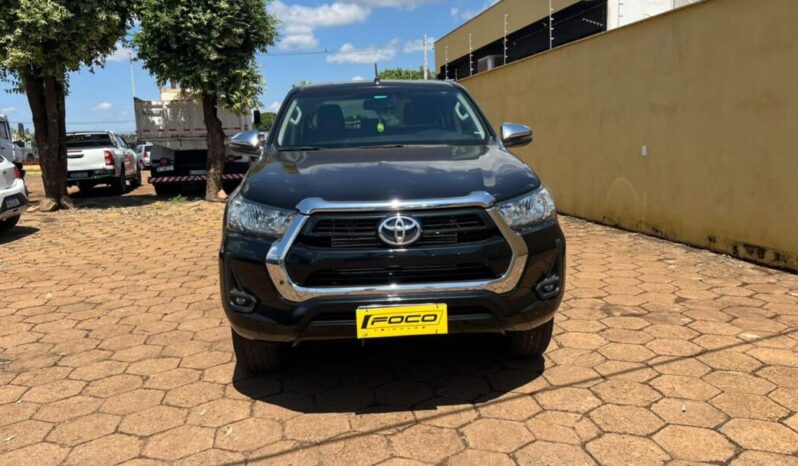 Toyota Hilux completo