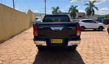 Toyota Hilux completo
