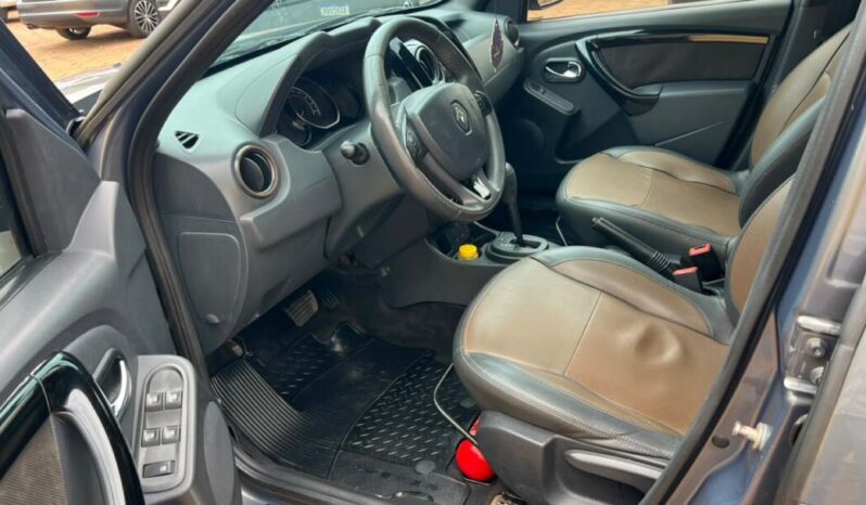 Renault Duster completo