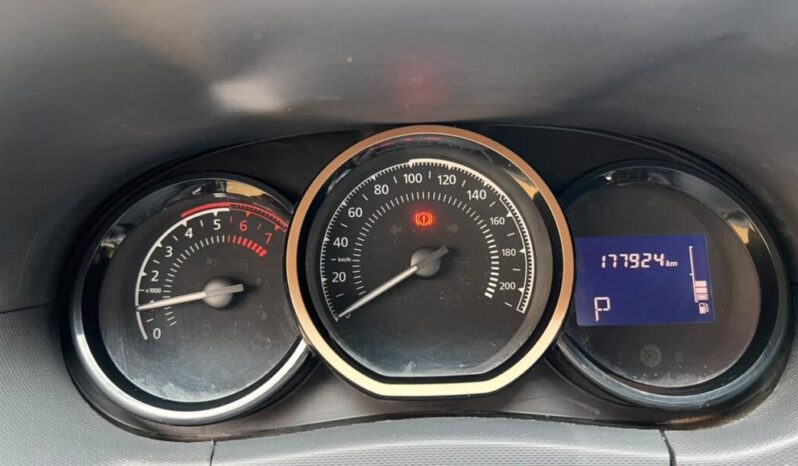 Renault Duster completo